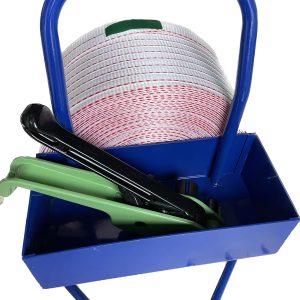 Bobine de feuillard textile sur le chariot, avec tendeur dans la boîte à outils